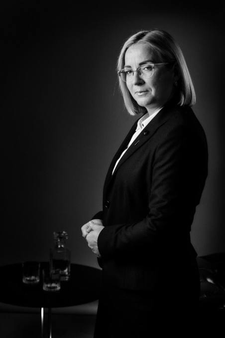 Портрет Івета Едолфа